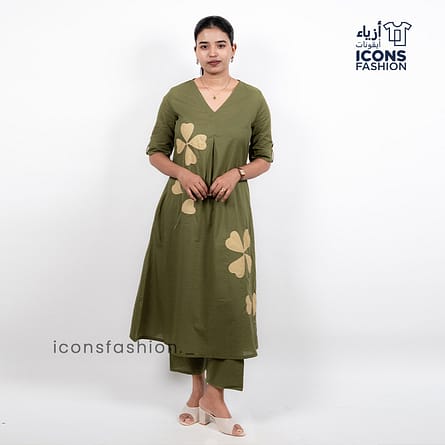 Women-olive-green-printed-kurta-co-ord-set-with-v-neck-and-straight-pants