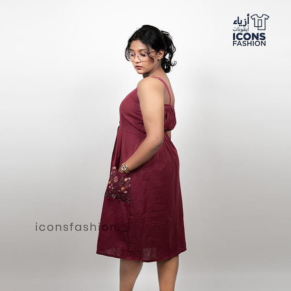 Womens-maroon-sleeveless-a-line-midi-dress-with-button-front-and-embroidered-side-pockets