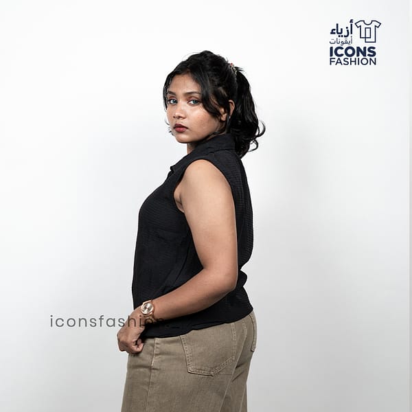 Women-sleeveless-black-collared-button-down-shirt-style-top-with-relaxed-fit