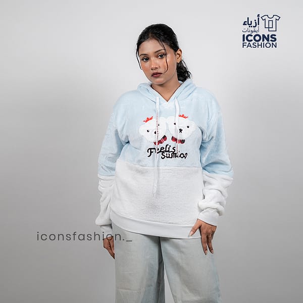 Woman-light-blue-printed-oversized-hoodie-with-hood-and-long-sleeves