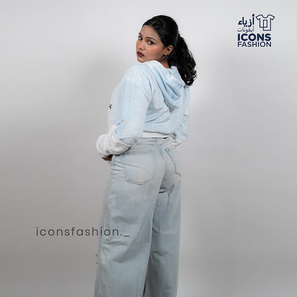 Woman-light-blue-printed-oversized-hoodie-with-hood-and-long-sleeves