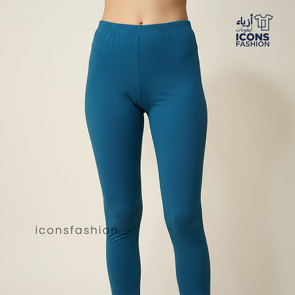 Woman-blue-ankle-length-leggings