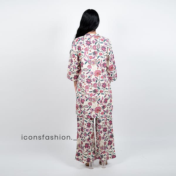 Women’s-pink-floral-printed-ethnic-co-ord-set-with-straight-kurta-and-ankle-length-pants